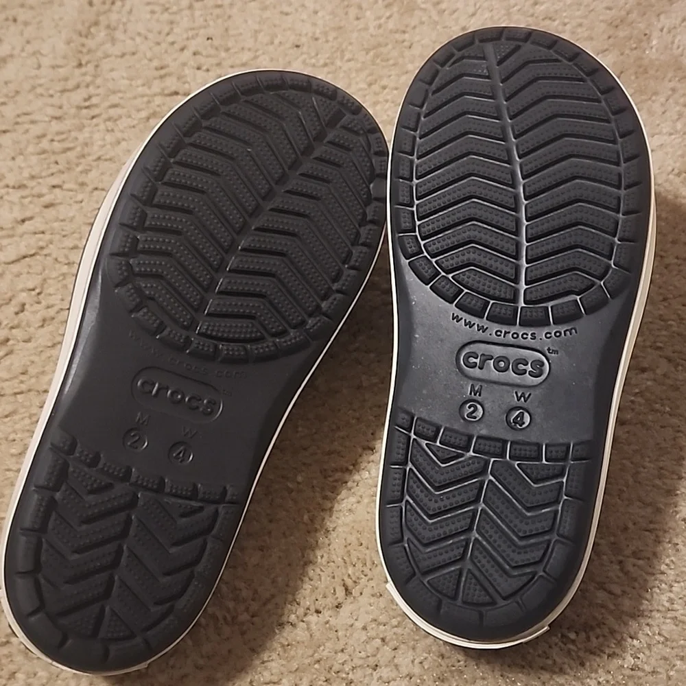 CROCS Platform Slide Sandals - Picture 4 of 4